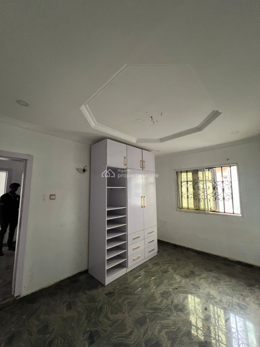 Twice Bungalows on a Standard Plot --- Perfect for Living & Earning!, Idi Obi, Just After Ologuneru Railway Bridge , Ologuneru-eleyele, Ologuneru, Ibadan, Oyo, Detached Bungalow for Sale