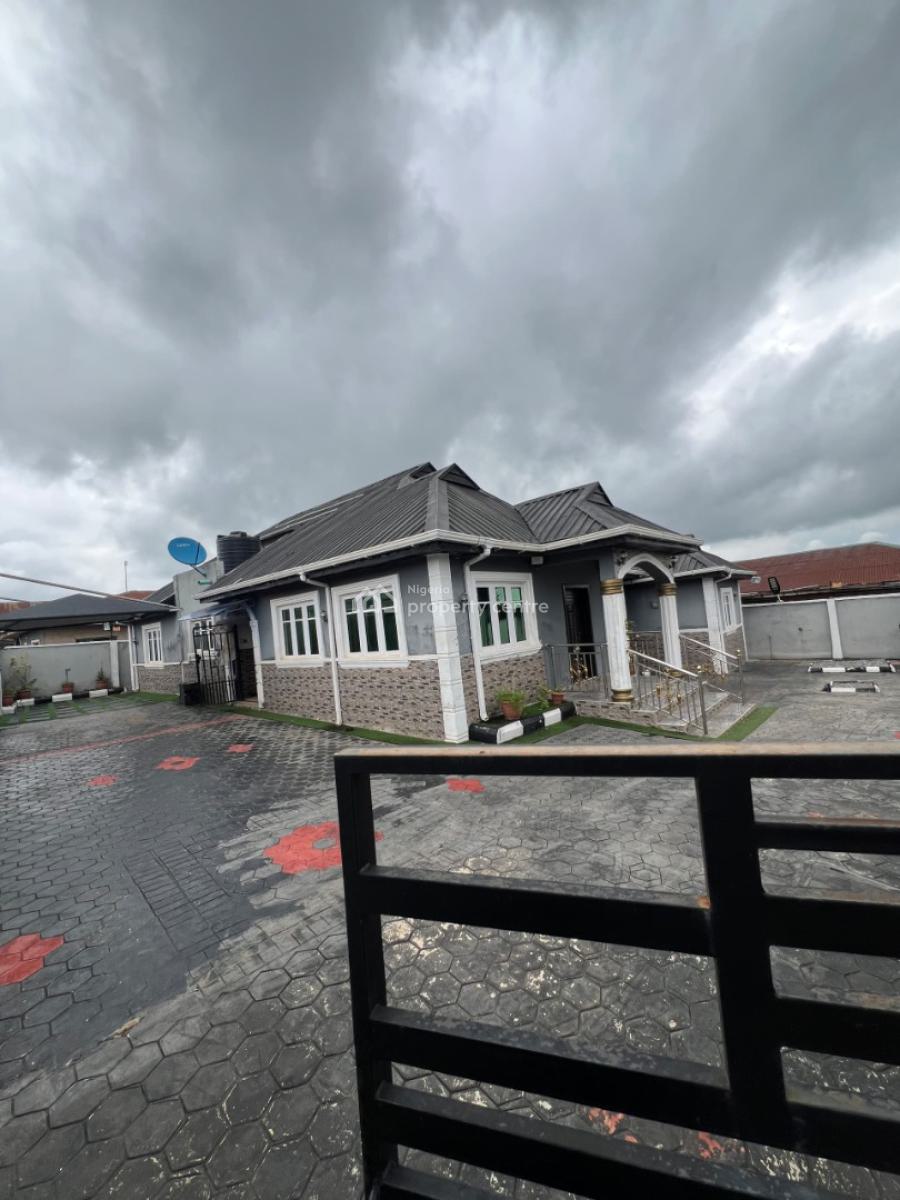 Twice Bungalows on a Standard Plot --- Perfect for Living & Earning!, Idi Obi, Just After Ologuneru Railway Bridge , Ologuneru-eleyele, Ologuneru, Ibadan, Oyo, Detached Bungalow for Sale