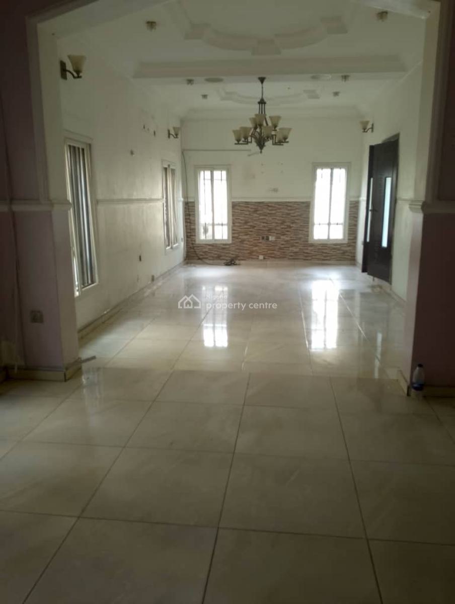 Massive 6 Bedroom Fully Detached House + Bq, Lekki Phase 1, Lekki, Lagos, Detached Duplex for Rent