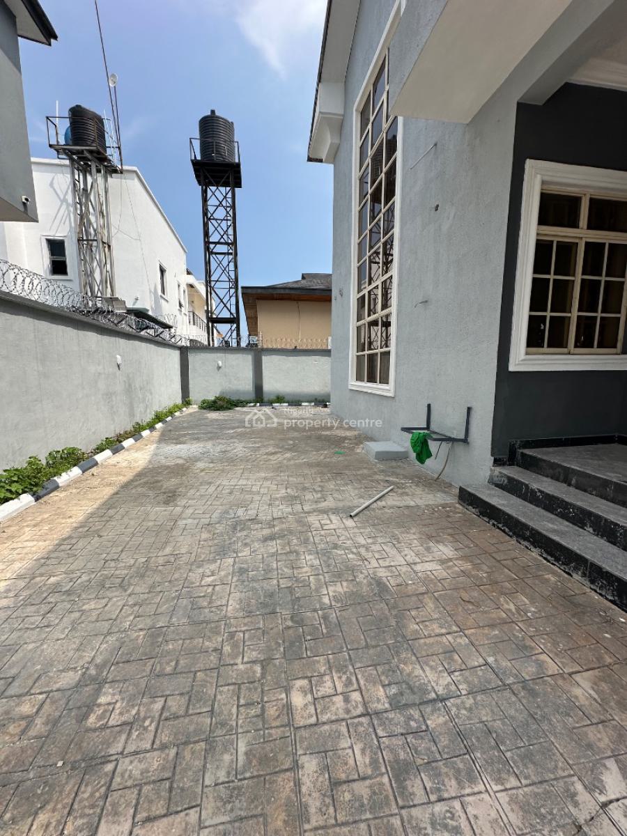 Five Bedroom Fully Detached Duplex with Bq, Lekki Phase 1, Lekki, Lagos, Detached Duplex for Rent