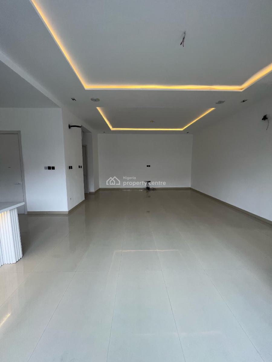 Luxurious 3 Bedroom Apartment with Communal Pool, Gym, Elevator and Bq, Lekki Phase 1, Lekki, Lagos, Flat / Apartment for Sale