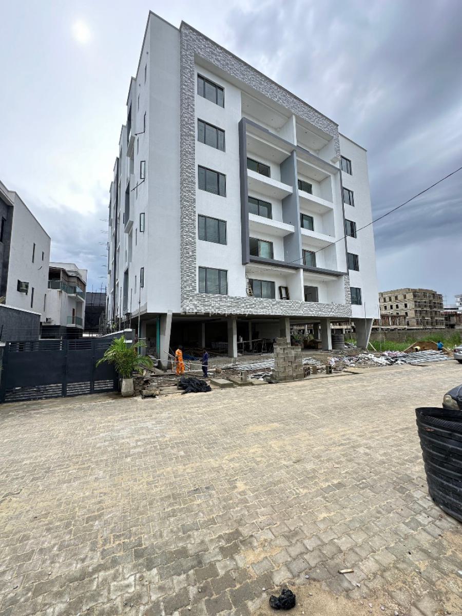 Spacious 2 Bedroom Apartment with Bq, Elevator, Pool and Gym., Lekki Phase 1, Lekki, Lagos, Flat / Apartment for Sale