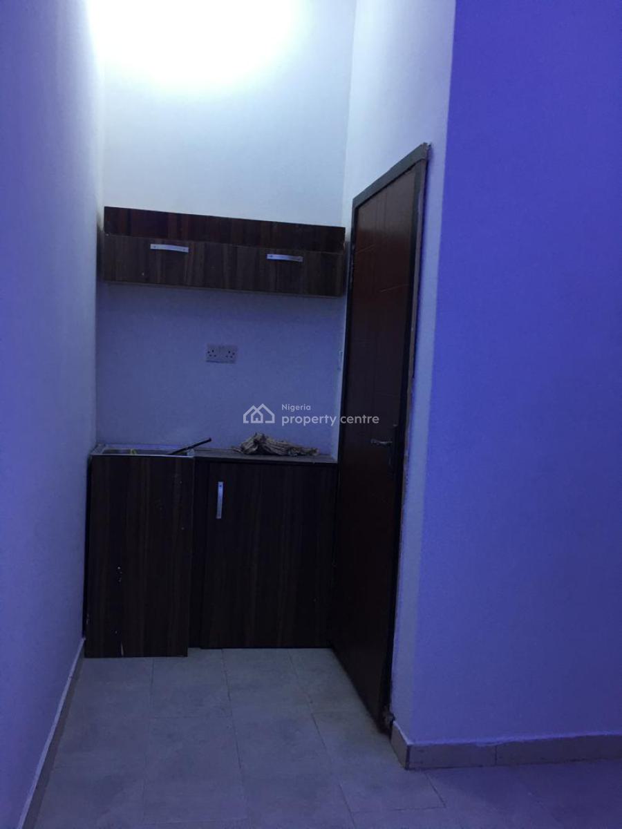 Luxury Self Contain, Oniru, Victoria Island (vi), Lagos, Self Contain (single Rooms) for Rent