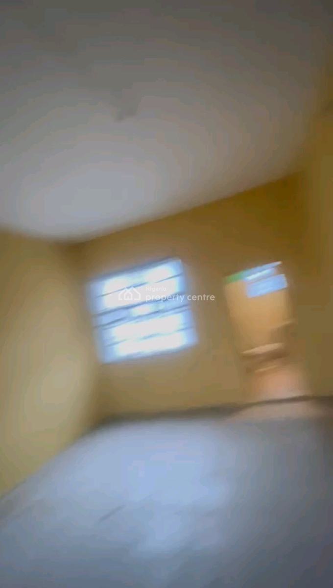 Neatly Renovated Spacious Three(3) Bedroom Flat, Off Lawani Street, Onike, Yaba, Lagos, Flat / Apartment for Rent