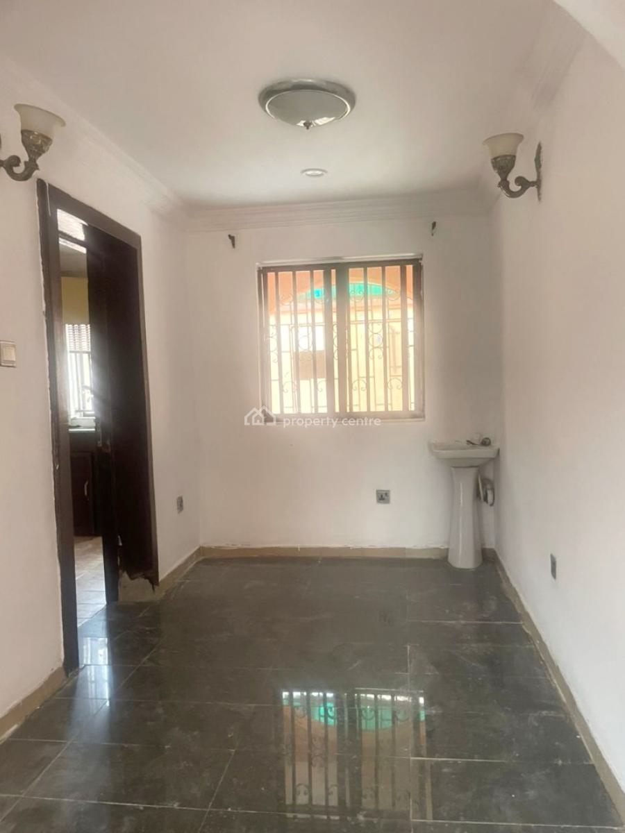 Luxury 4 Bedroom Bungalow, Gra Phase 1, Magodo, Lagos, Detached Bungalow for Rent