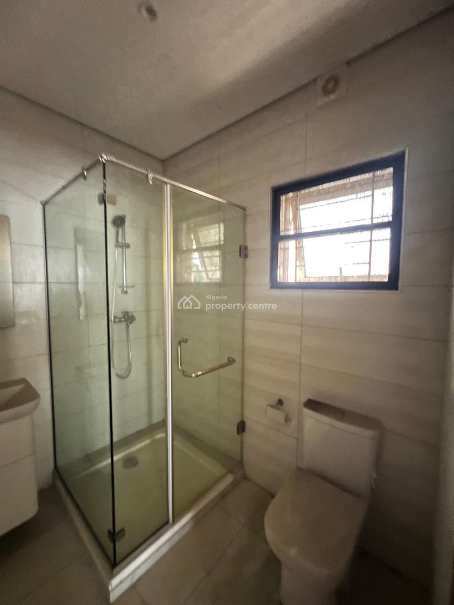Newly Built 4 Units of 5 Bedroom Terraced Duplex, Lekki Phase 1, Lekki, Lagos, Block of Flats for Sale