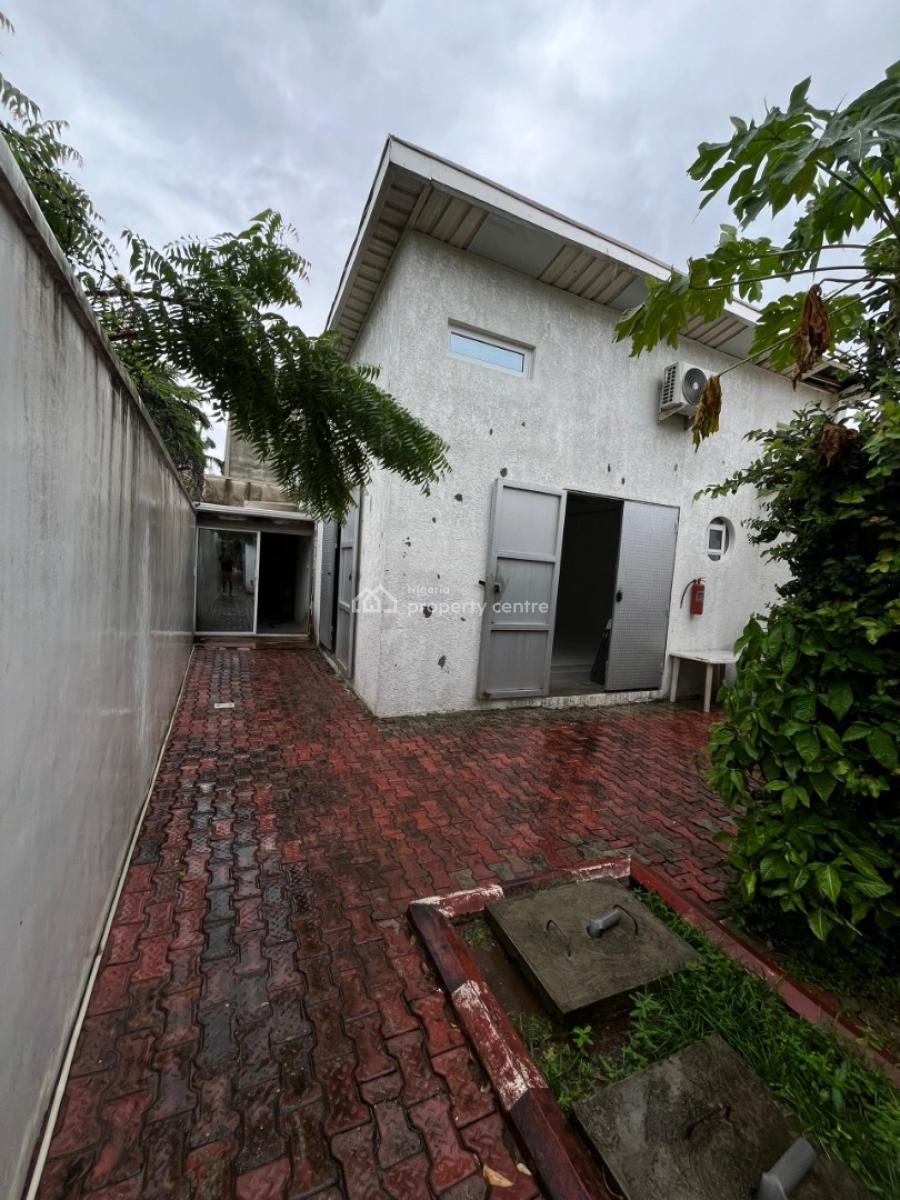 150sqm of Studio Office Space with Toilets, Bishop Oluwole Street, Victoria Island (vi), Lagos, Office Space for Rent