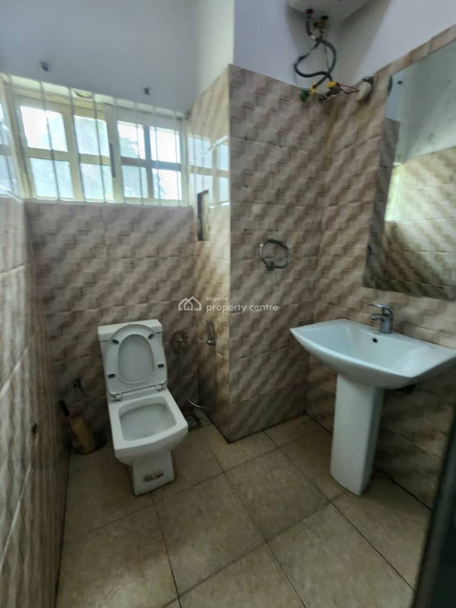 Spacious 2 Bedroom with Bq and Swimming Pool, Off Glover Road, Old Ikoyi, Ikoyi, Lagos, Flat / Apartment for Rent