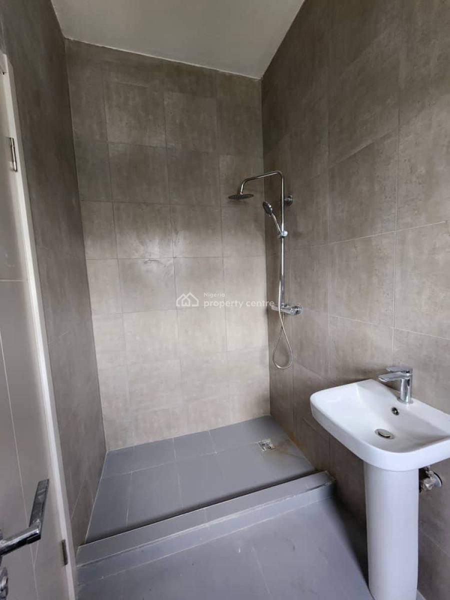 Newly Built 2 Bedroom with Bq, Off Ahmadu Bello Way, Victoria Island (vi), Lagos, Flat / Apartment for Sale