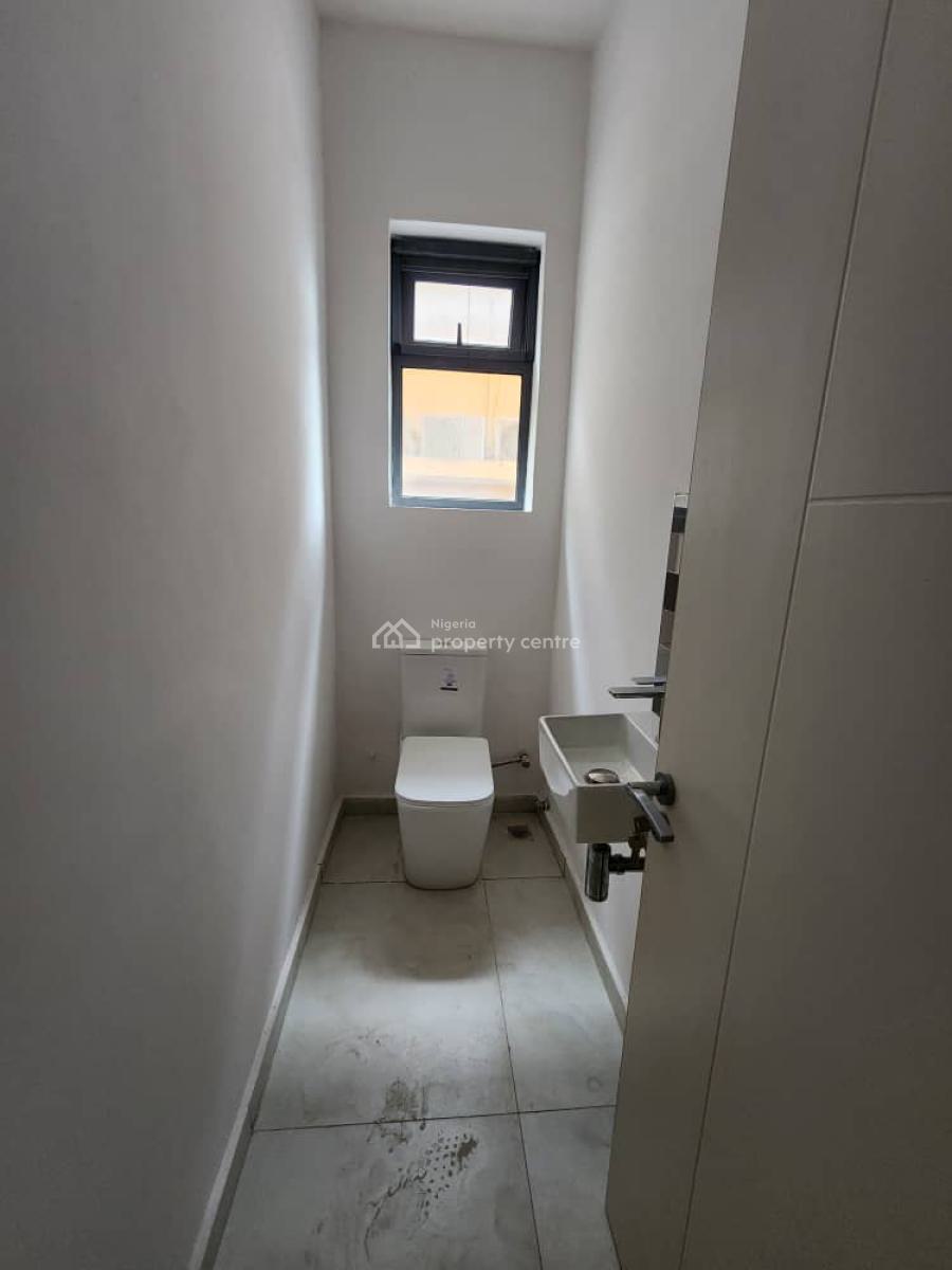 Newly Built 2 Bedroom with Bq, Off Ahmadu Bello Way, Victoria Island (vi), Lagos, Flat / Apartment for Sale