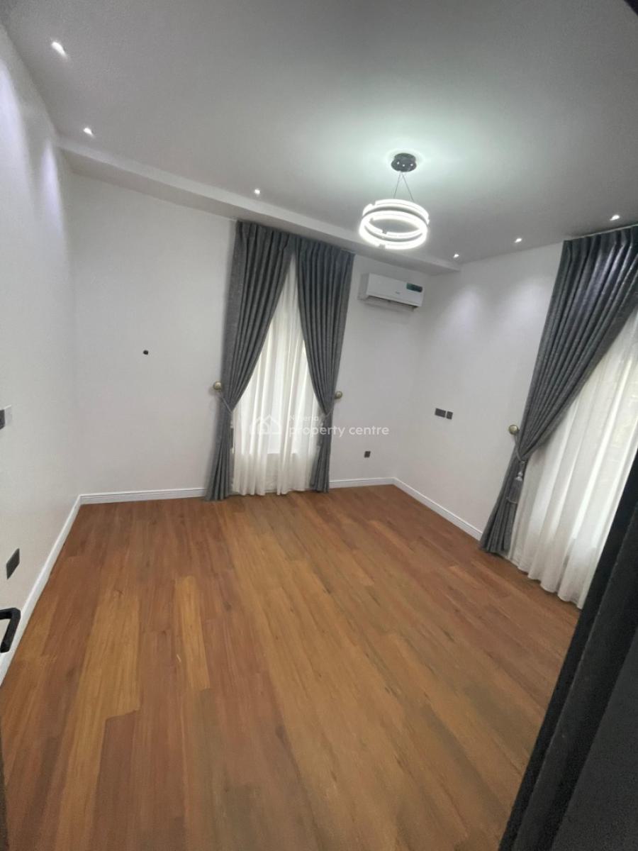 Semi Furnished 2 Bedroom Flat, Jahi, Abuja, House for Sale
