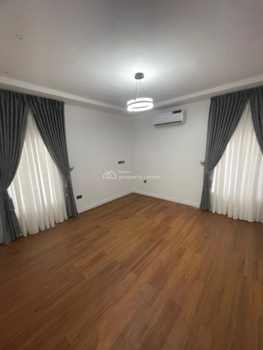 Semi Furnished 2 Bedroom Flat, Jahi, Abuja, House for Sale