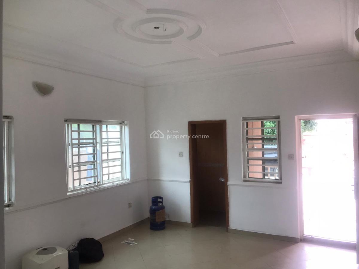 Standard 3-bedroom Block of Flats, 2nd Avenue, Gwarinpa, Abuja, Flat / Apartment for Rent