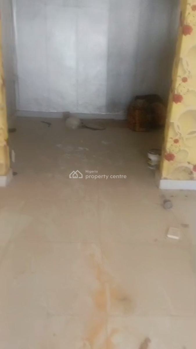 Big Shop Space, Off College Road, Ogba, Ikeja, Lagos, Shop for Rent