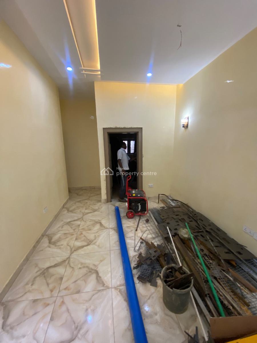 Luxury One Bedroom Block of Flat, News Engineering, Dawaki, Gwarinpa, Abuja, Flat / Apartment for Rent