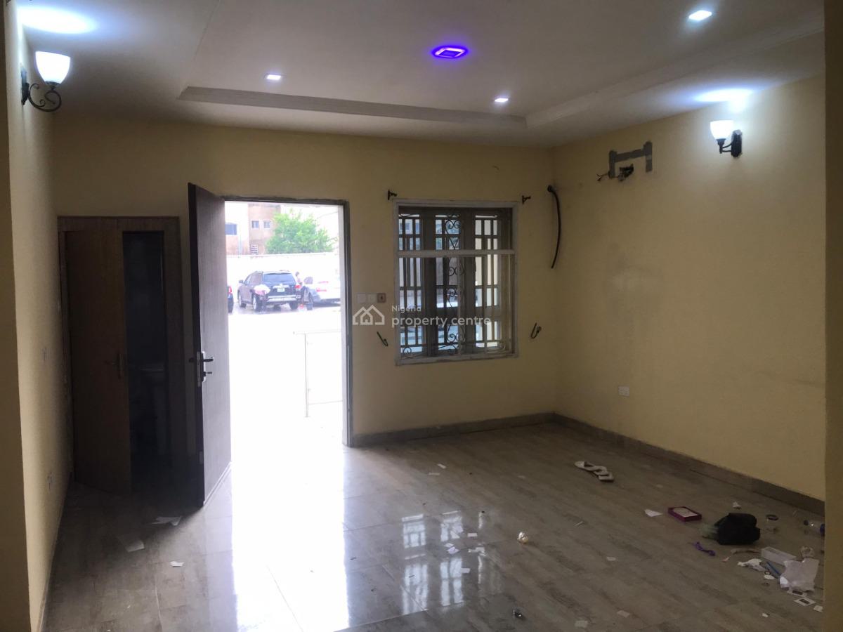 Luxurious 2 Bedroom Block of Flat, 69 Road, Gwarinpa, Abuja, Flat / Apartment for Rent