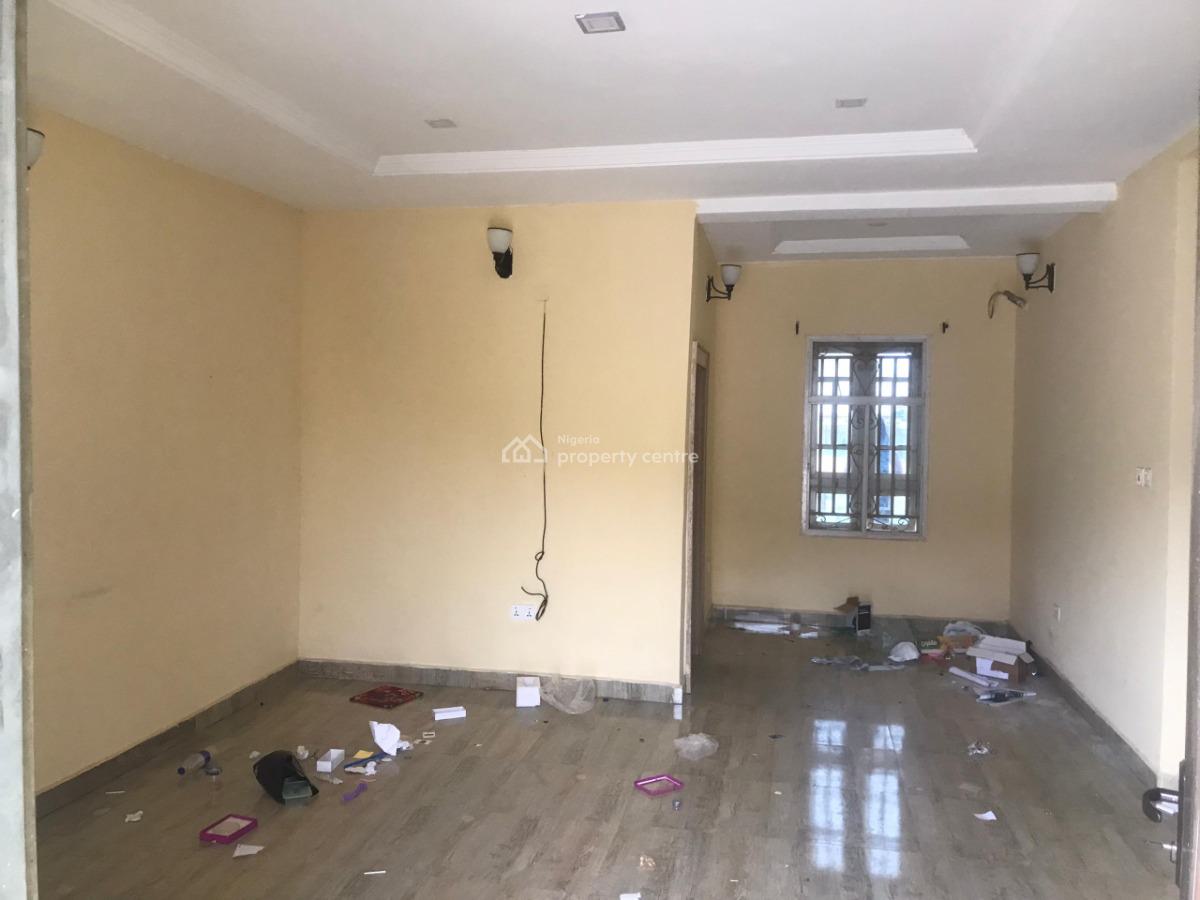 Luxurious 2 Bedroom Block of Flat, 69 Road, Gwarinpa, Abuja, Flat / Apartment for Rent