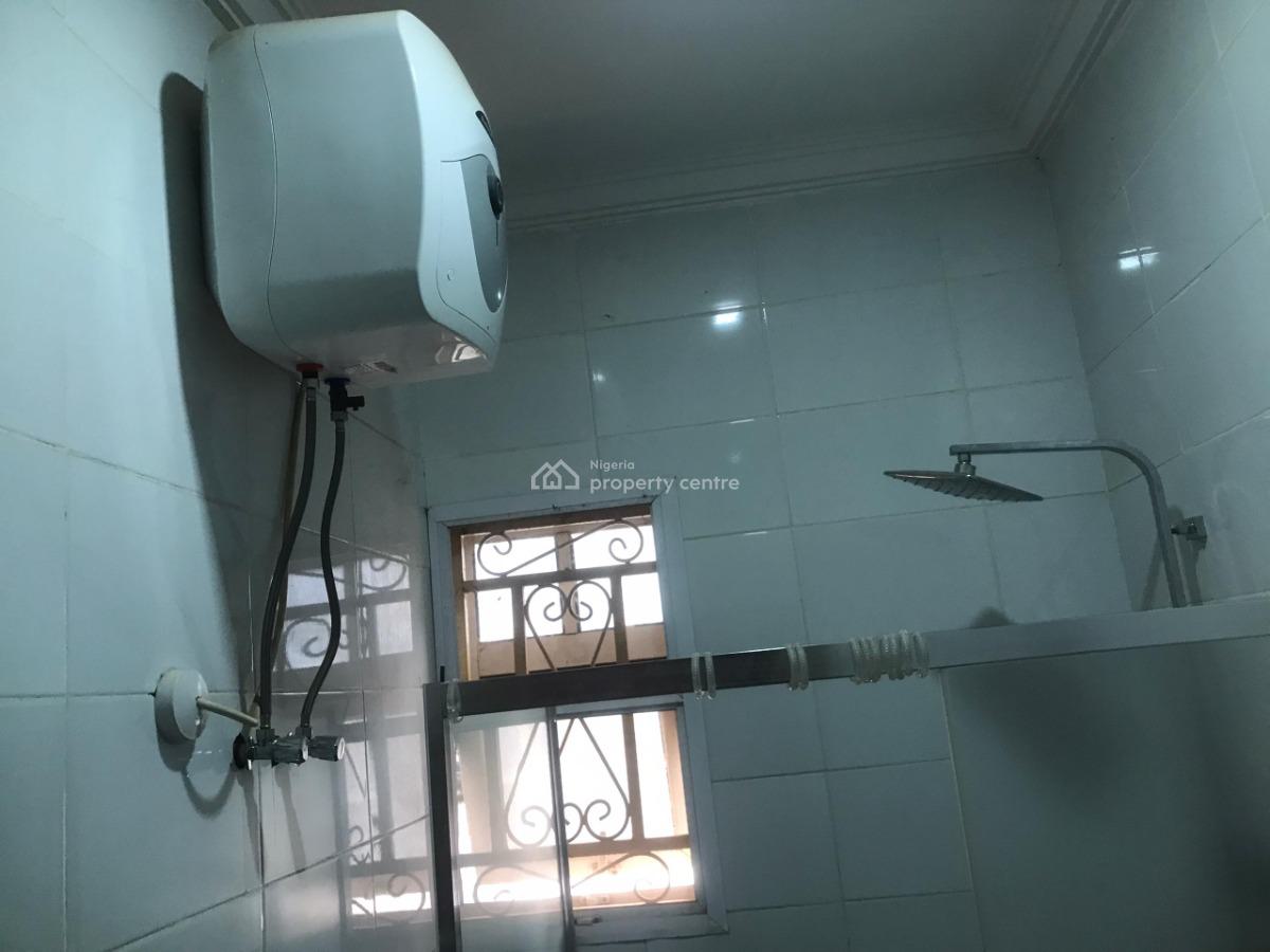 Luxurious 2 Bedroom Block of Flat, 69 Road, Gwarinpa, Abuja, Flat / Apartment for Rent