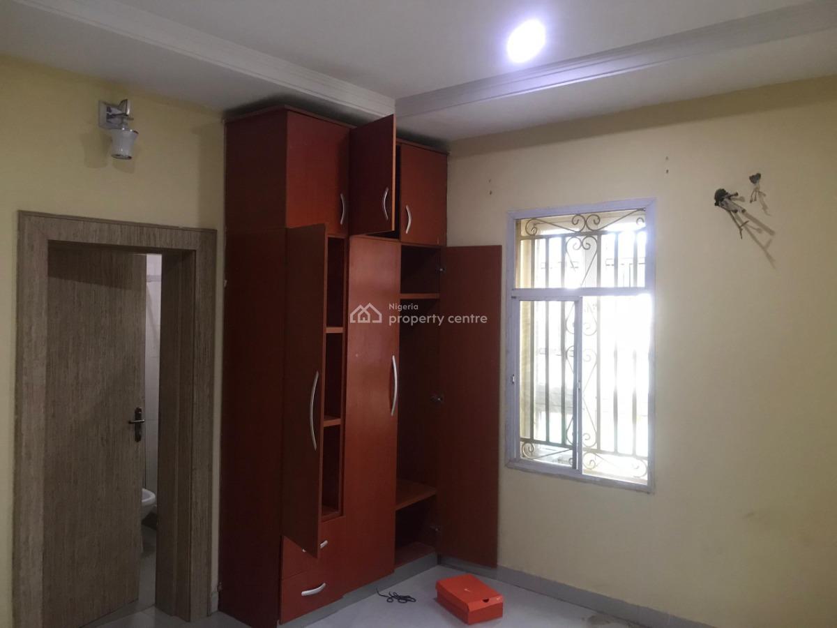 Luxurious 2 Bedroom Block of Flat, 69 Road, Gwarinpa, Abuja, Flat / Apartment for Rent