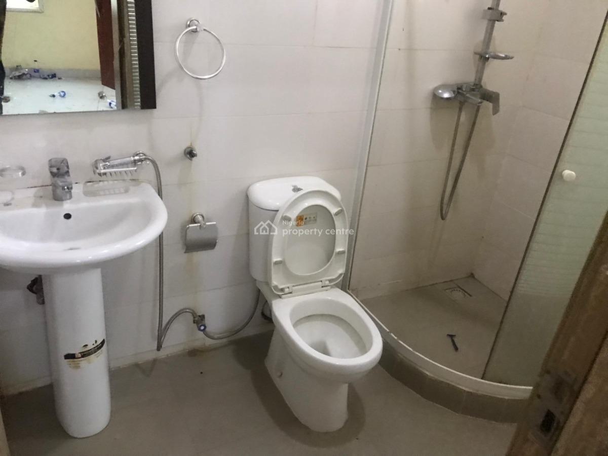 Luxurious 2 Bedroom Block of Flat, 69 Road, Gwarinpa, Abuja, Flat / Apartment for Rent