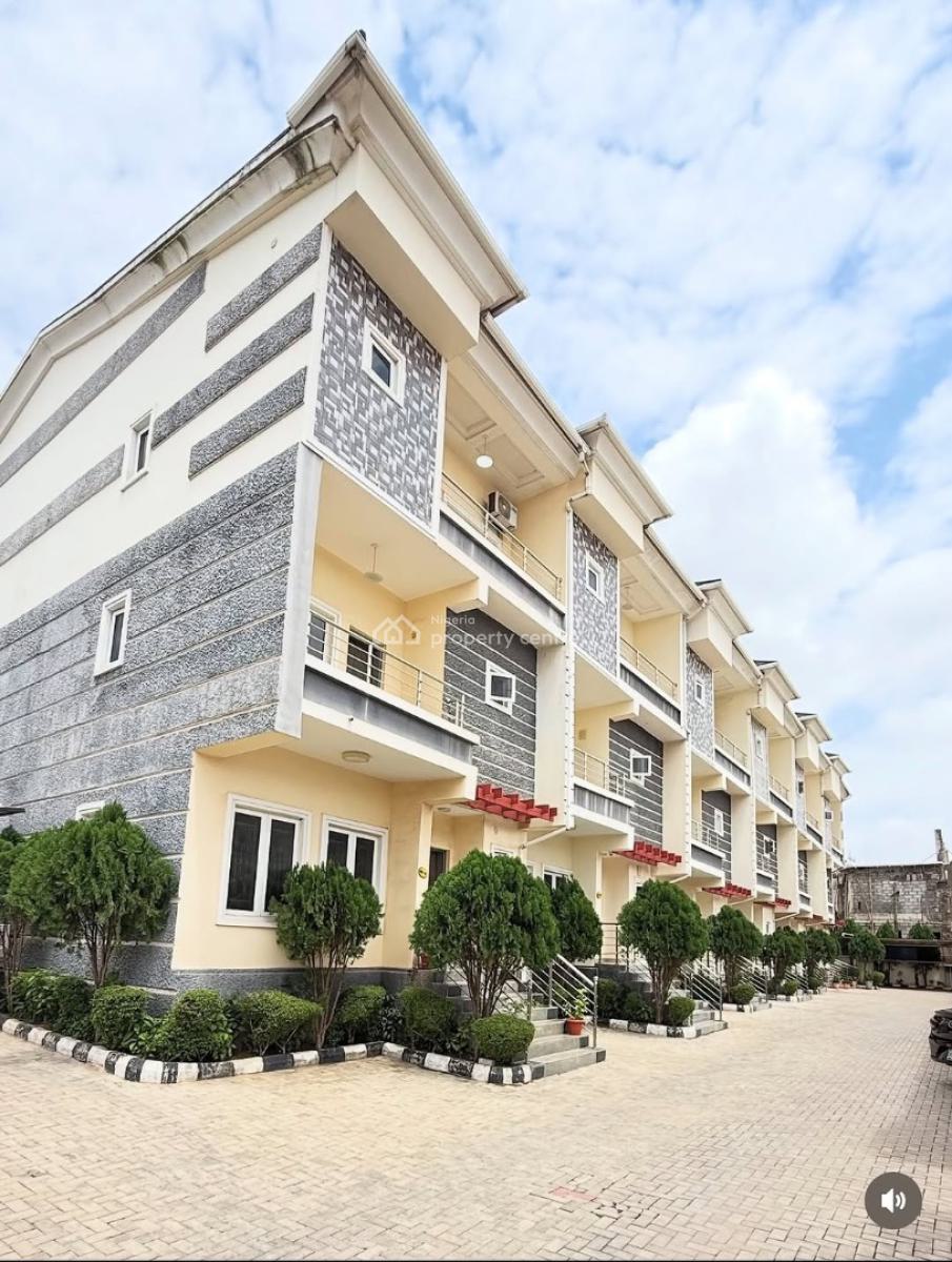 4bedroom Terrace Duplex with a Bq, Guzape District, Abuja, Terraced Duplex for Rent