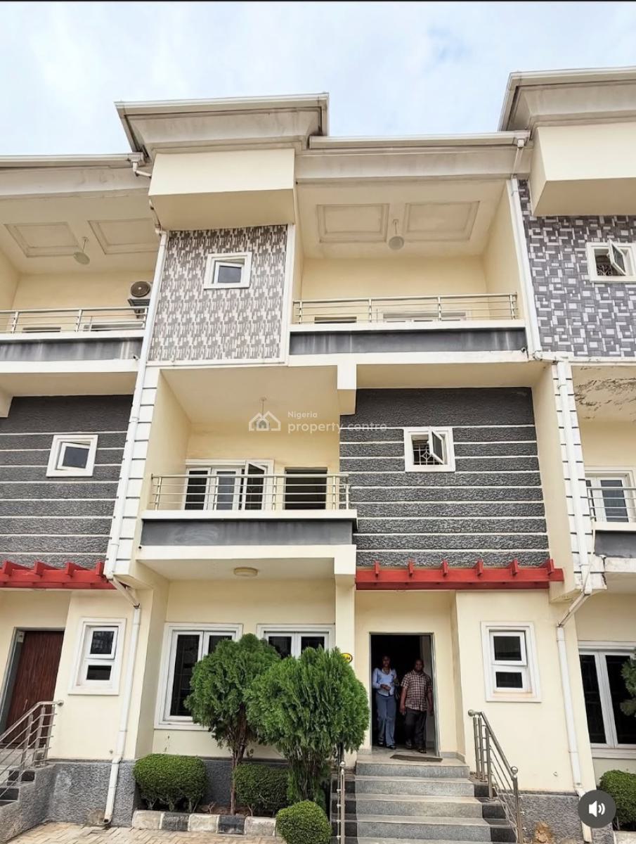 4bedroom Terrace Duplex with a Bq, Guzape District, Abuja, Terraced Duplex for Rent