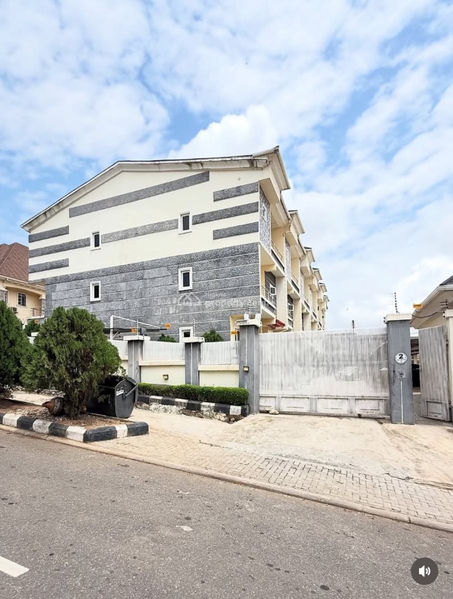 4bedroom Terrace Duplex with a Bq, Guzape District, Abuja, Terraced Duplex for Rent