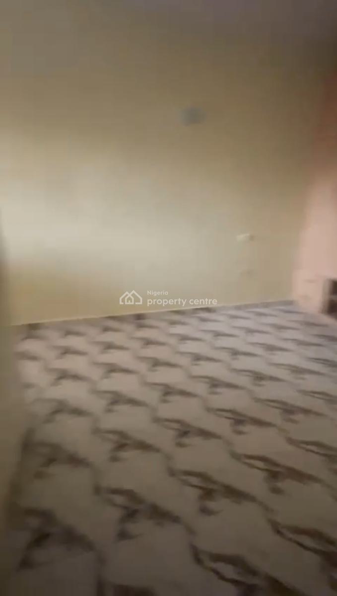 Newly Built Modern 2 Bedroom Apartment, New Garage, Bariga, Shomolu, Lagos, Flat / Apartment for Rent