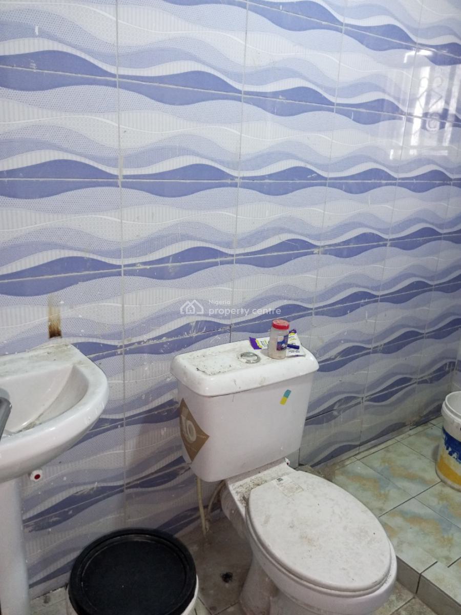 New Spacious 3 Bedroom Apartment, Gated and Serene Area, Agungi, Lekki, Lagos, Flat / Apartment for Rent