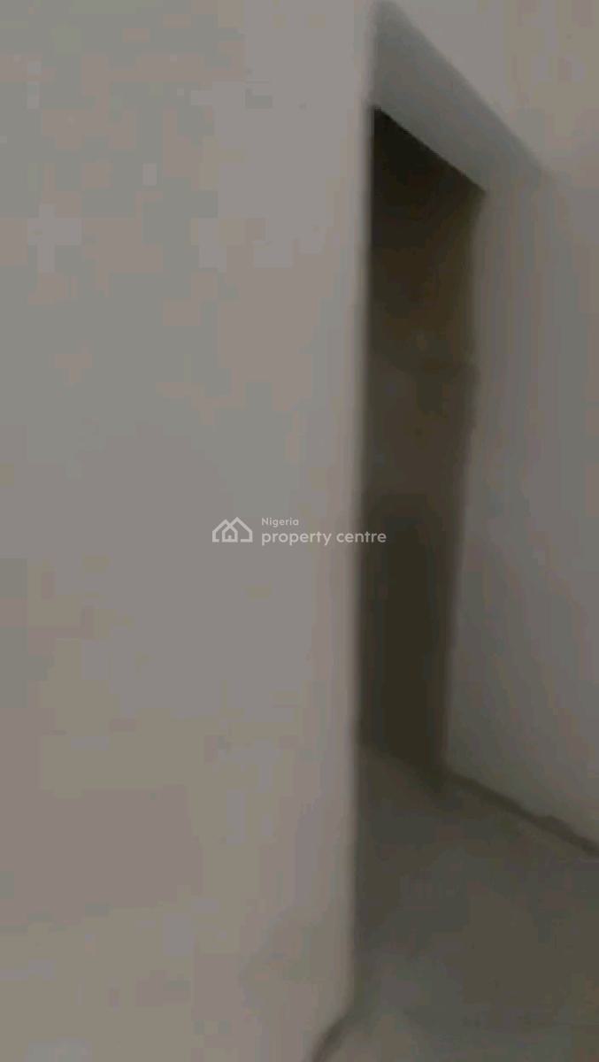 a Newly and Standard Roomself Con, Groundfloor with Pop, Carpark,, Off Market Street, Shomolu, Lagos, Self Contain (single Rooms) for Rent