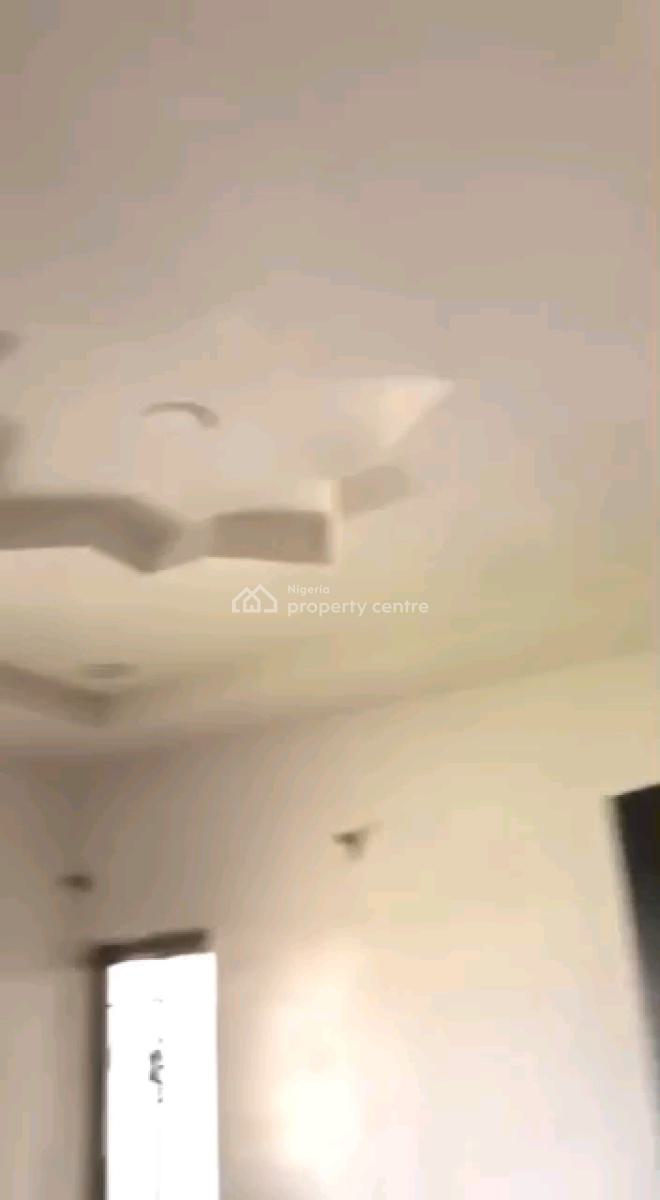 a Decent and Standard 3bedroom Apartment, Upstairs with All Rooms En-s, Agboyi Estate, Alapere, Ketu, Lagos, Flat / Apartment for Rent