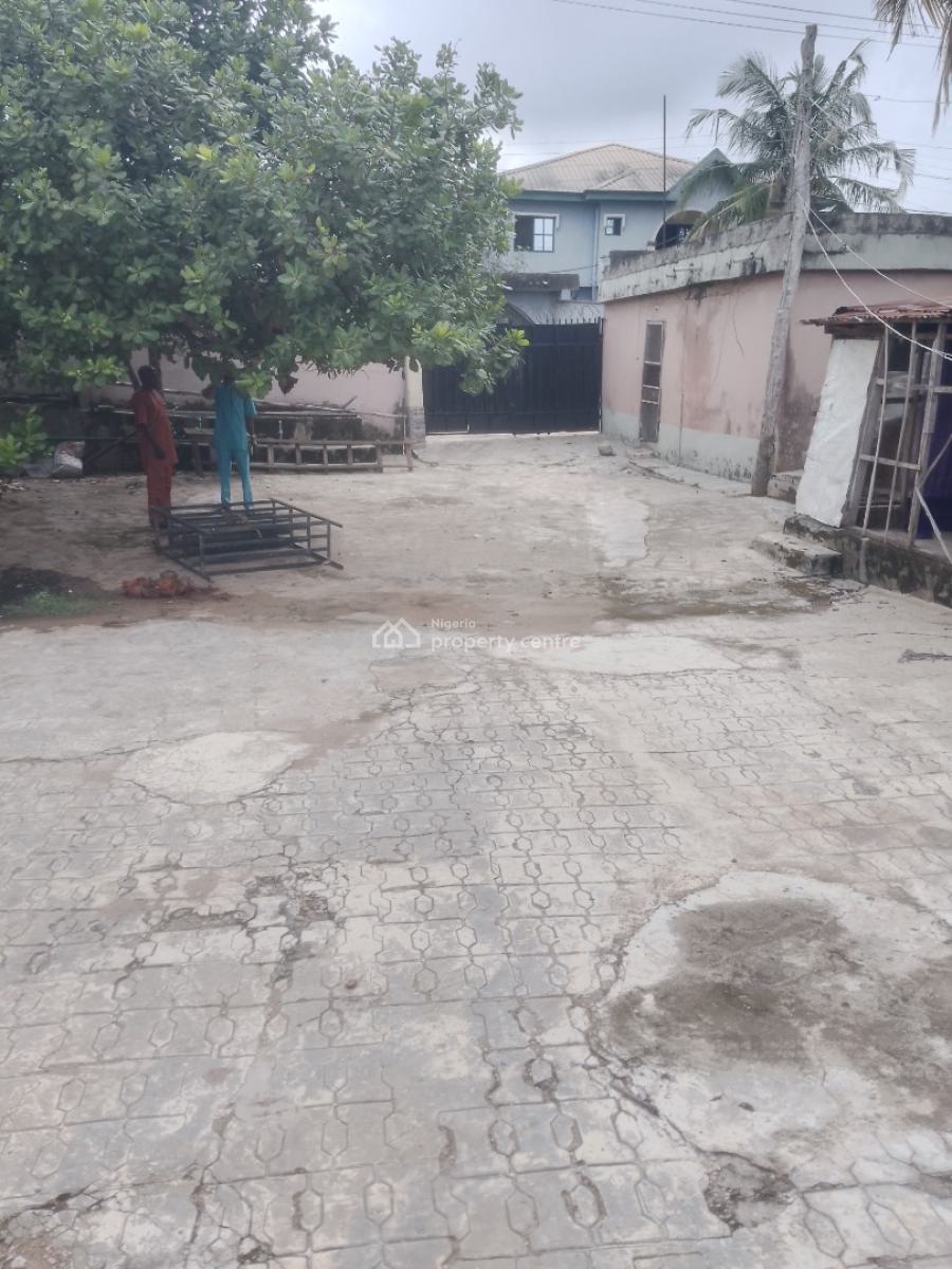 4-bedroom Bungalow Setback in a Serene Environment Not Far From The Ro, Araromi, Lasu Igando Expressway, Akesan, Akesan, Alimosho, Lagos, Detached Bungalow for Sale