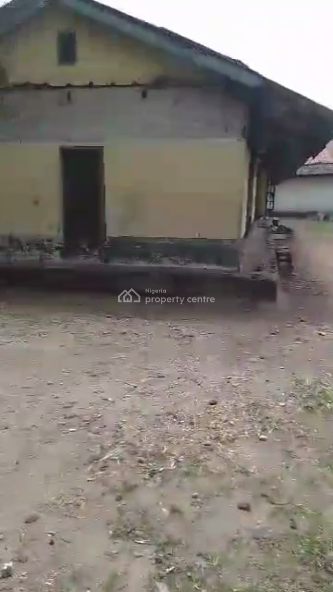 Landed Property of Approximately 2,000sqm, Off Murtala Muhammed Road, Yaba, Lagos, Commercial Land for Rent