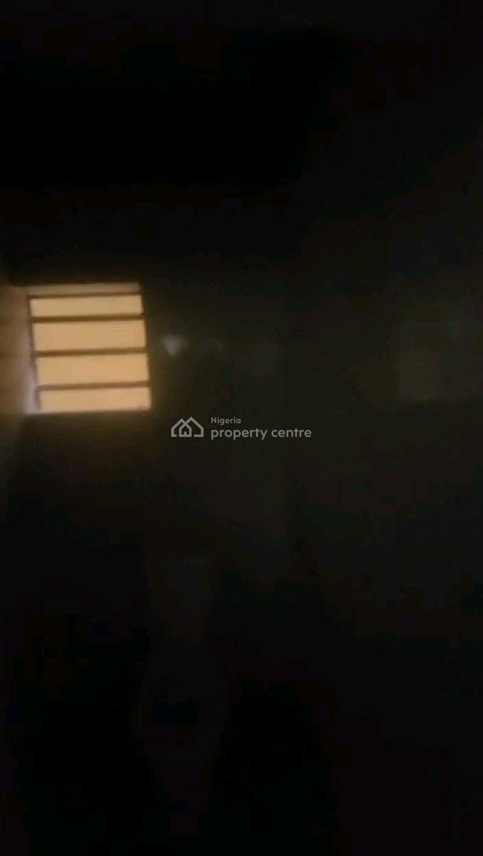 a Decent and Standard Miniflat, Groundfloor with 1toilet and Bath, Off Market Street, Shomolu, Lagos, Mini Flat (room and Parlour) for Rent