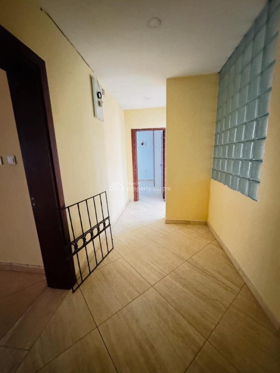 Well Maintained Serviced Two 2 Bedrooms with Bq, Oniru, Victoria Island (vi), Lagos, Flat / Apartment for Rent