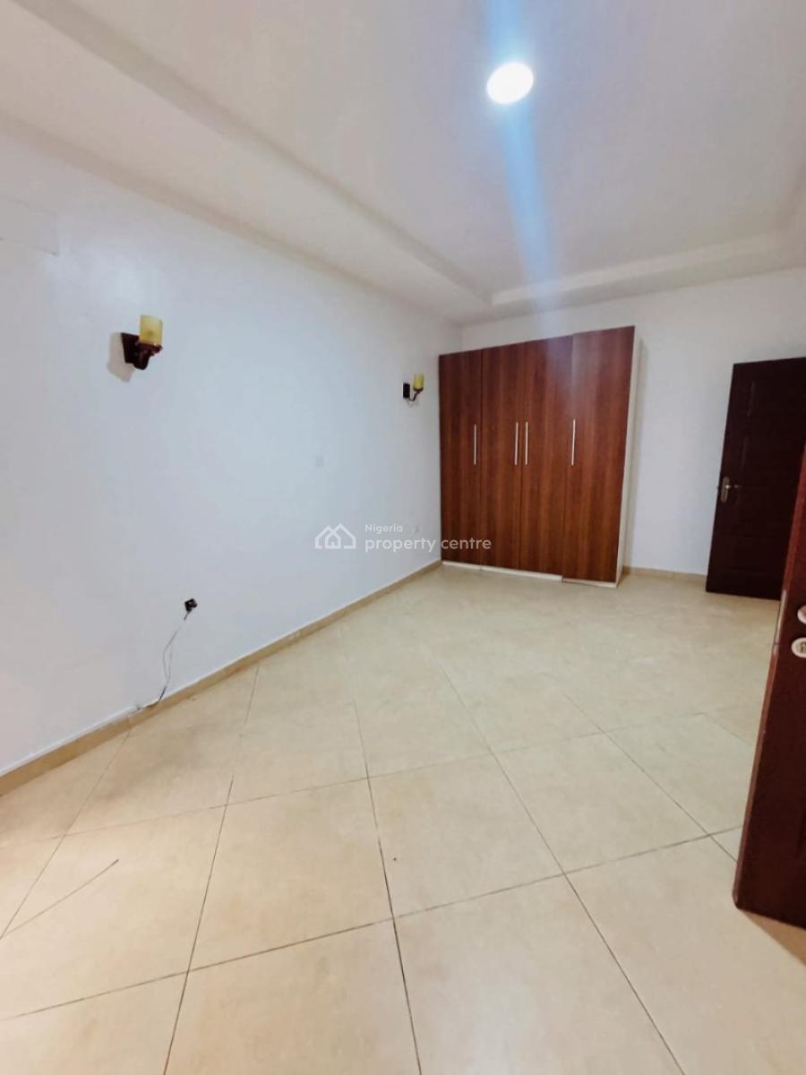 Well Maintained Serviced Two 2 Bedrooms with Bq, Oniru, Victoria Island (vi), Lagos, Flat / Apartment for Rent