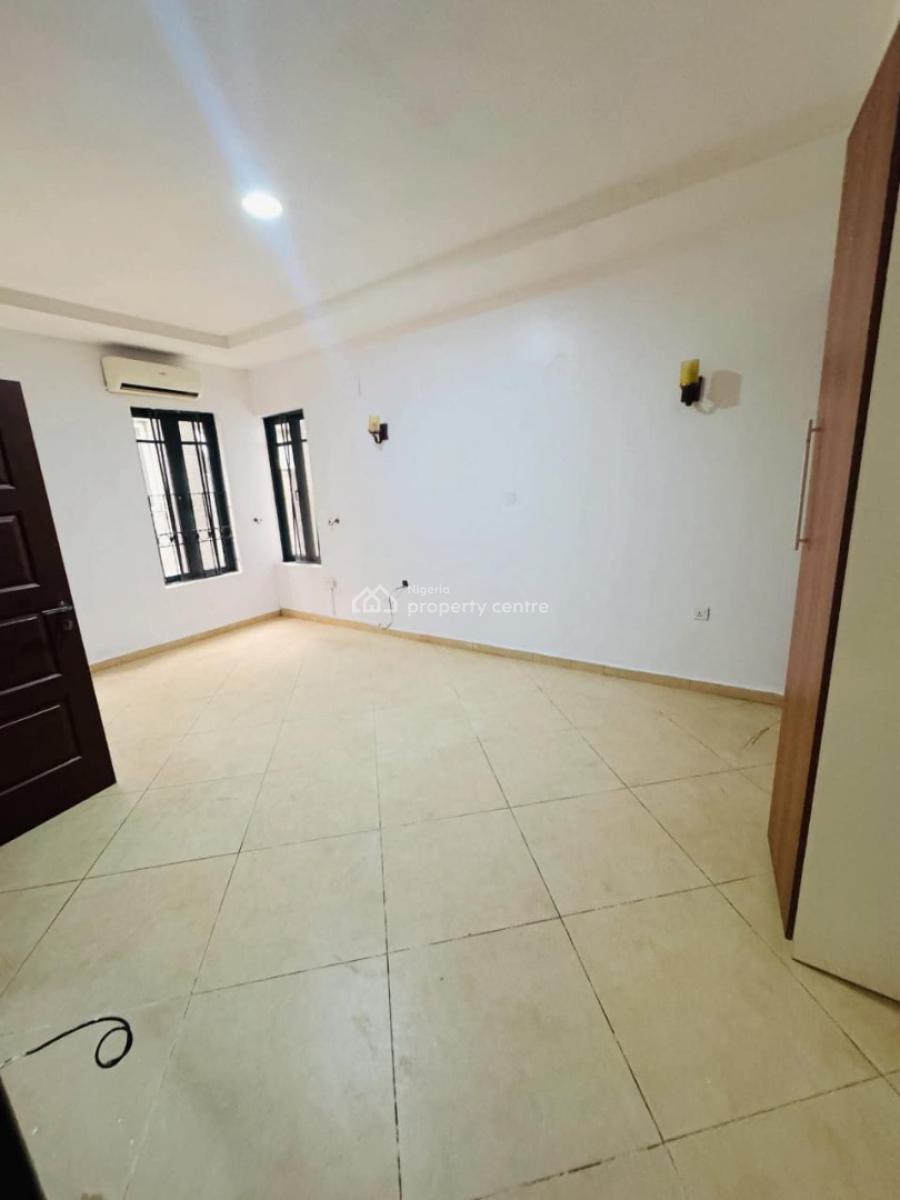Well Maintained Serviced Two 2 Bedrooms with Bq, Oniru, Victoria Island (vi), Lagos, Flat / Apartment for Rent