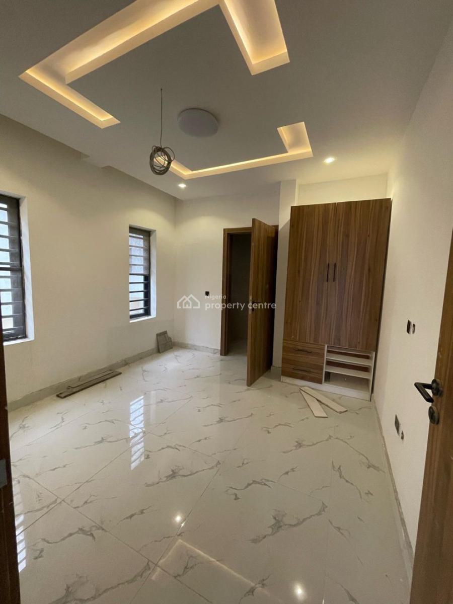 Well Built 5 Bedroom Detached Duplex in a Secured Estate., Gra Phase 2, Magodo, Lagos, Detached Duplex for Sale