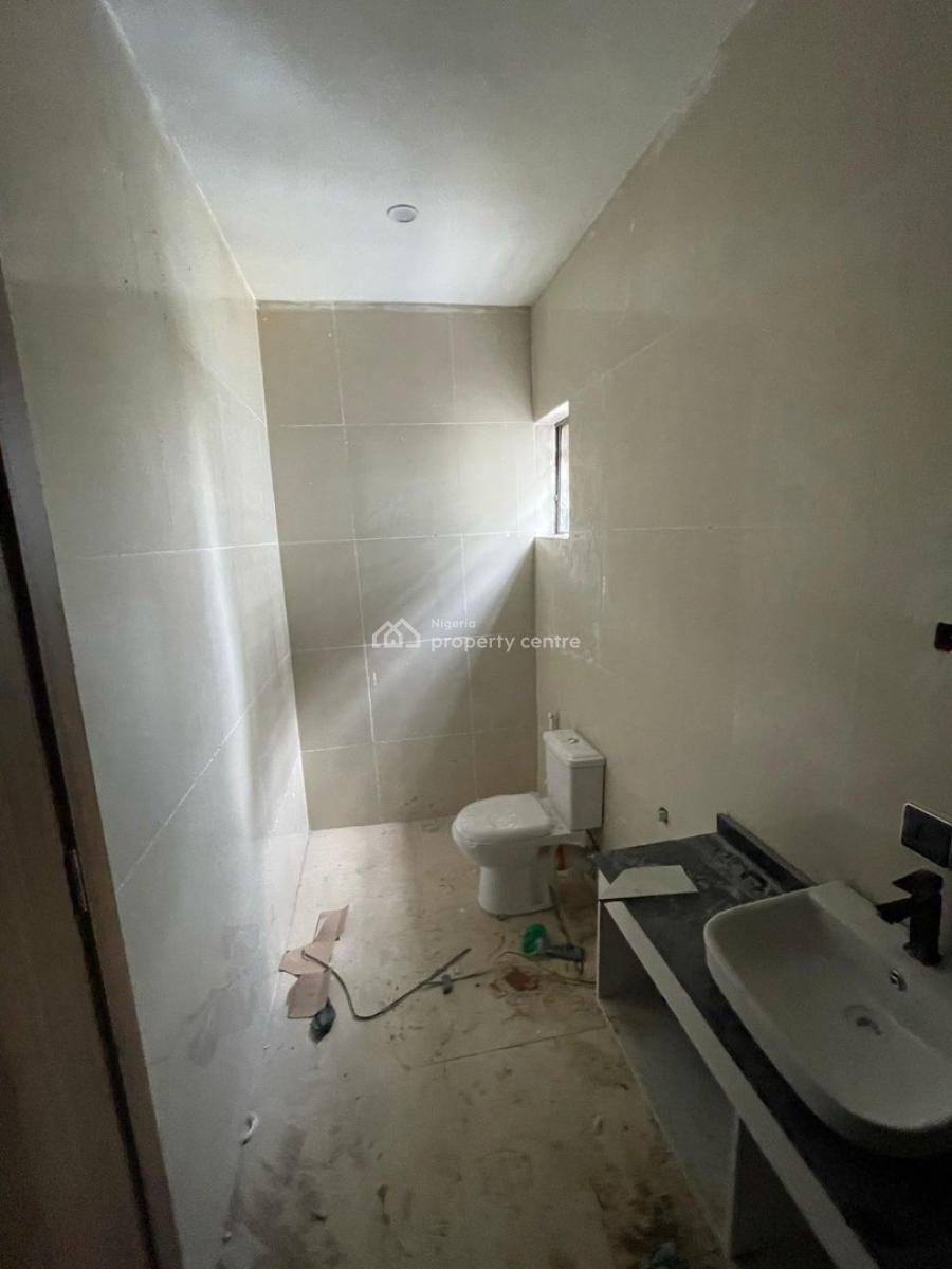 Well Built 5 Bedroom Detached Duplex in a Secured Estate., Gra Phase 2, Magodo, Lagos, Detached Duplex for Sale