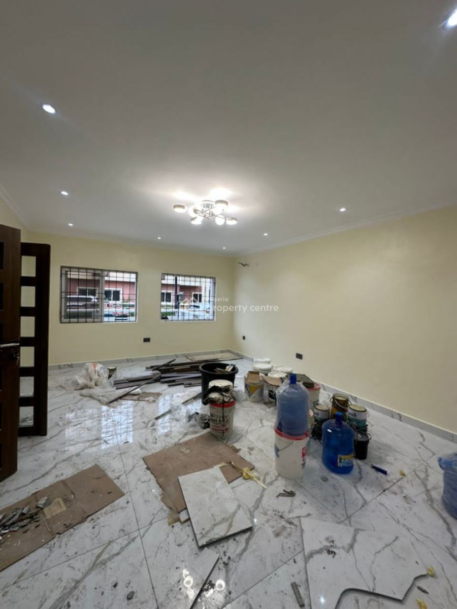 Standard Renovated 4-bedroom Semi Detached House with En-suite Bq, Oniru, Victoria Island (vi), Lagos, Semi-detached Duplex for Sale