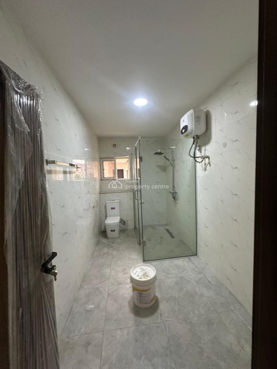 Standard Renovated 4-bedroom Semi Detached House with En-suite Bq, Oniru, Victoria Island (vi), Lagos, Semi-detached Duplex for Sale