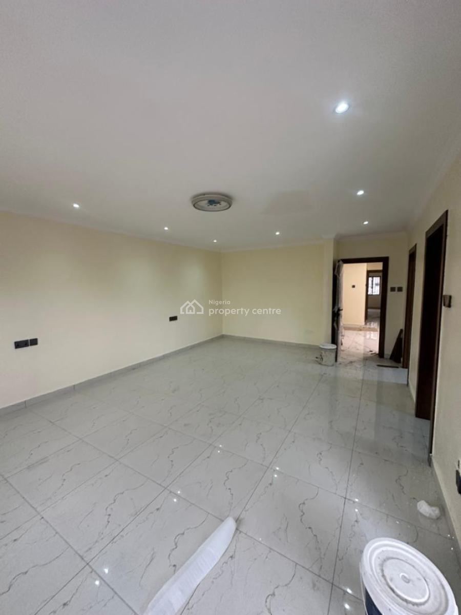Standard Renovated 4-bedroom Semi Detached House with En-suite Bq, Oniru, Victoria Island (vi), Lagos, Semi-detached Duplex for Sale