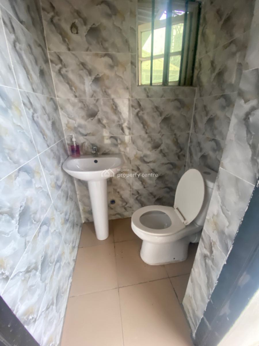 Executive Sweet 2 Bedrooms Luxury Apartment with a Private Staircase, Ado Badore Ajah, Ajah, Lagos, Flat / Apartment for Rent
