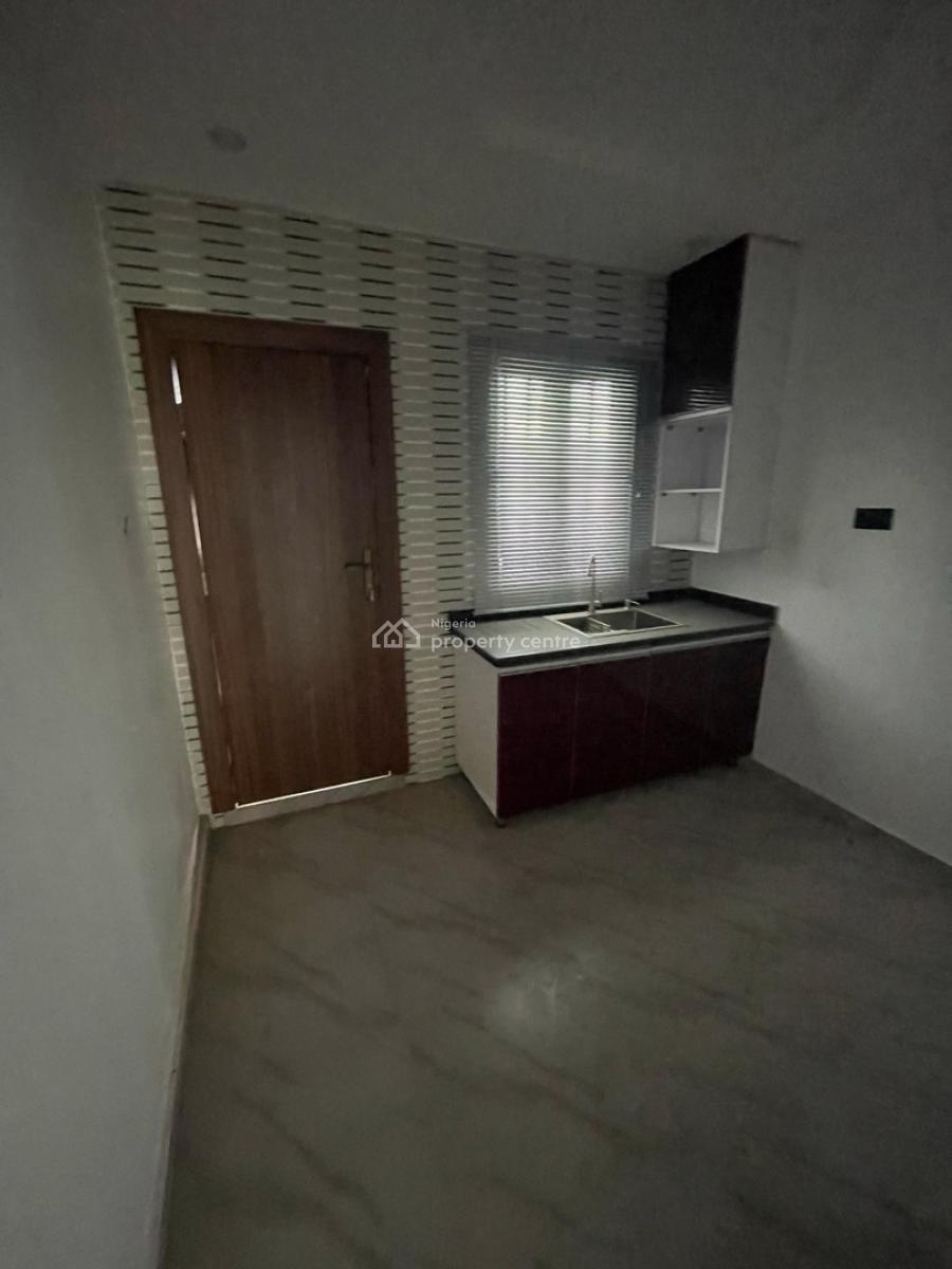 Spaciously Built 6 Bedroom Detached Duplex with Roof Top Terrace., Gra Phase 2, Magodo, Lagos, Detached Duplex for Sale
