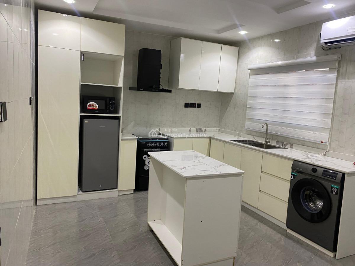 Luxurious Furnished 2 Bedroom Apartment with Excellent Facilities, Ogidan, Ajah, Ajah, Lagos, Flat / Apartment for Rent