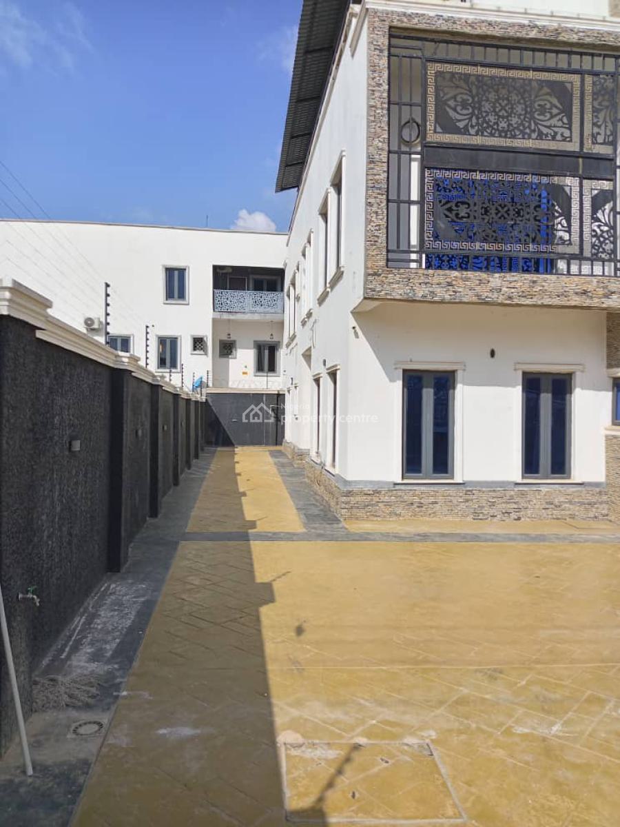 4 Bedroom Duplex Plus Penthouse, Ochacho Estate, Idu Industrial, Abuja, Detached Duplex for Rent