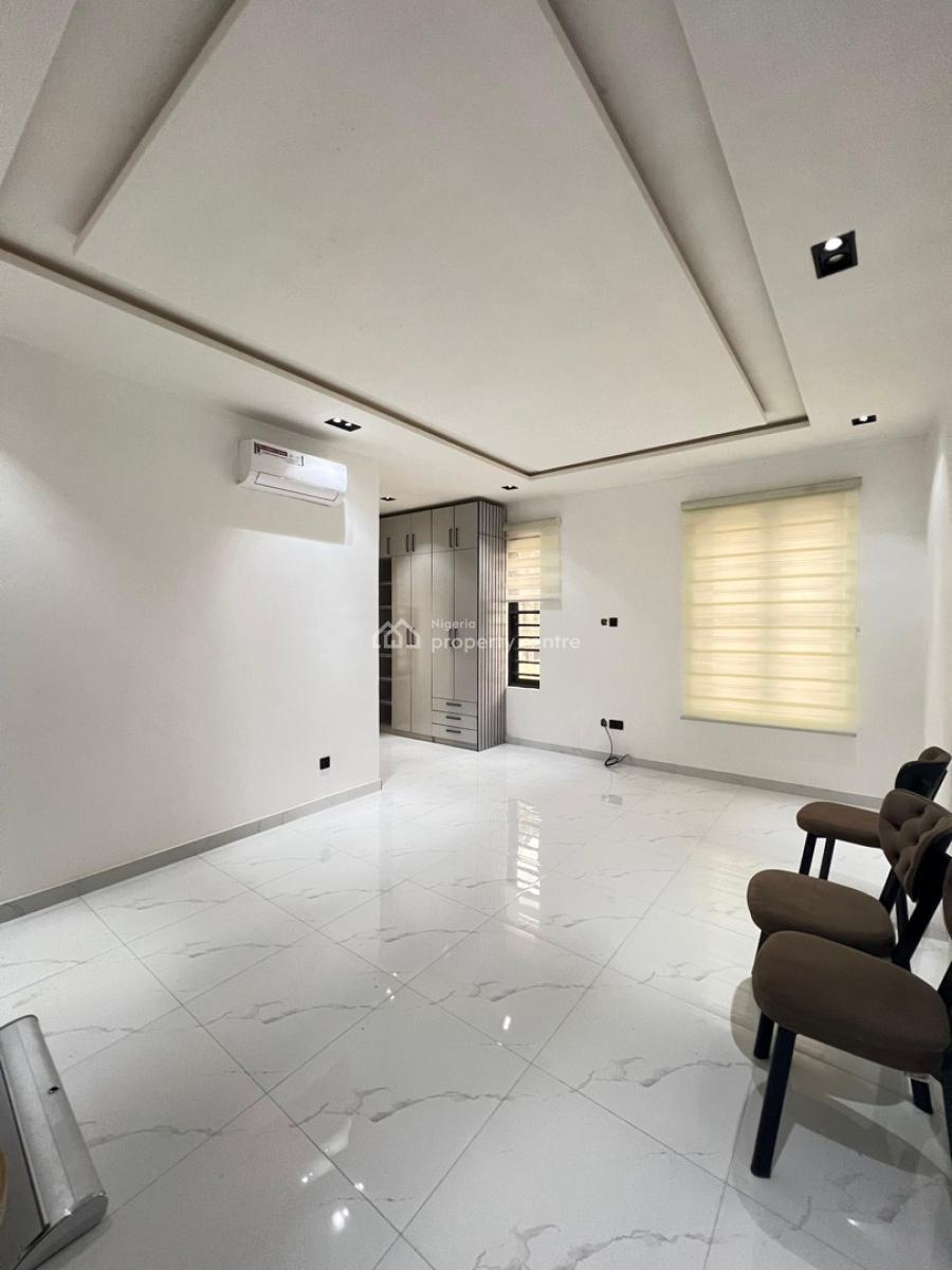 Tastefully Finished 2 Bedroom Apartment Fully Furnished, Lekki Phase 1, Lekki, Lagos, Flat / Apartment for Sale