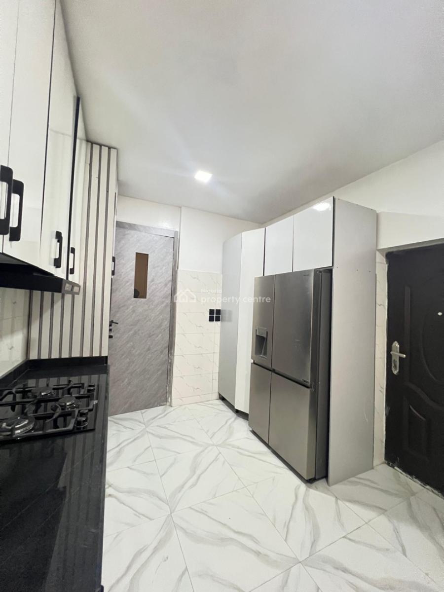 Tastefully Finished 2 Bedroom Apartment Fully Furnished, Lekki Phase 1, Lekki, Lagos, Flat / Apartment for Sale