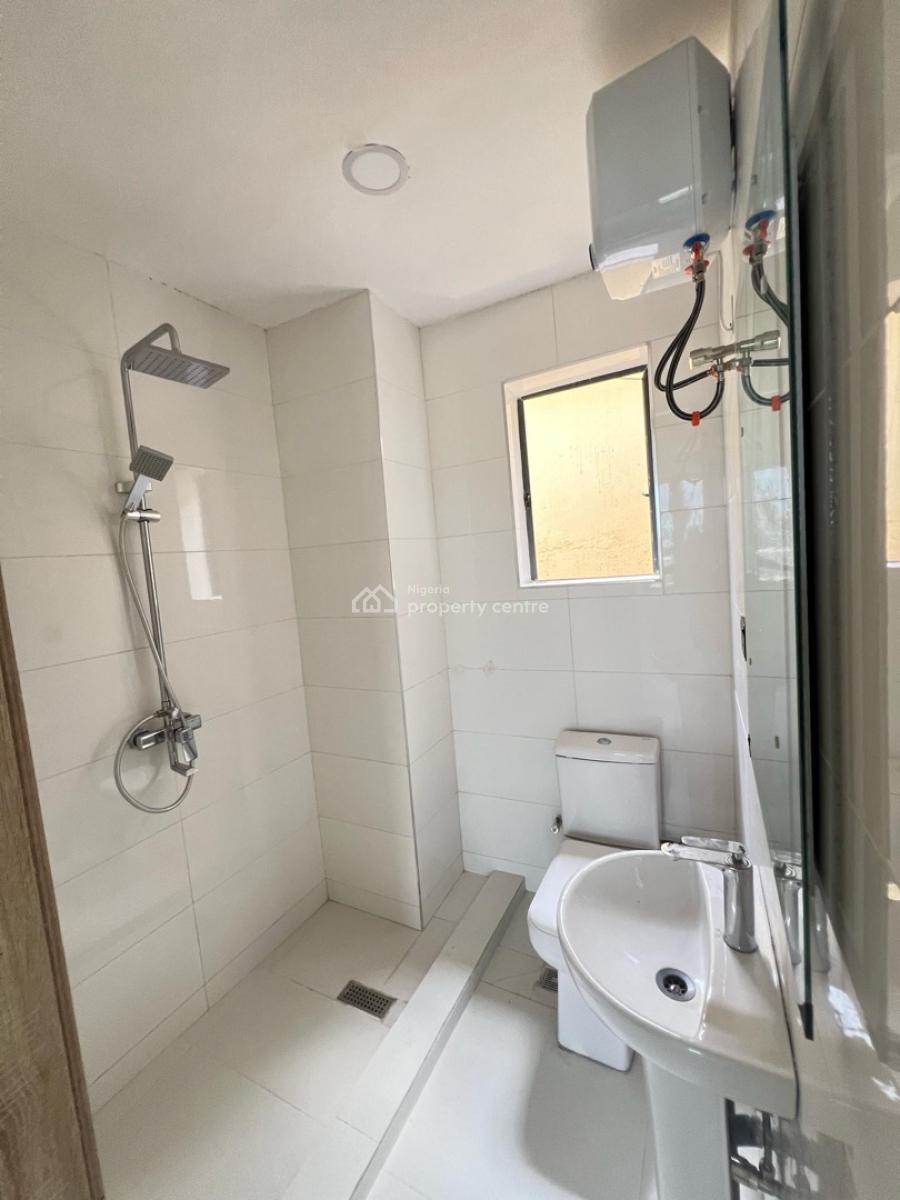 Super Luxury 3 Bedroom Maisonette, Lekki Phase 1, Lekki, Lagos, Flat / Apartment for Sale
