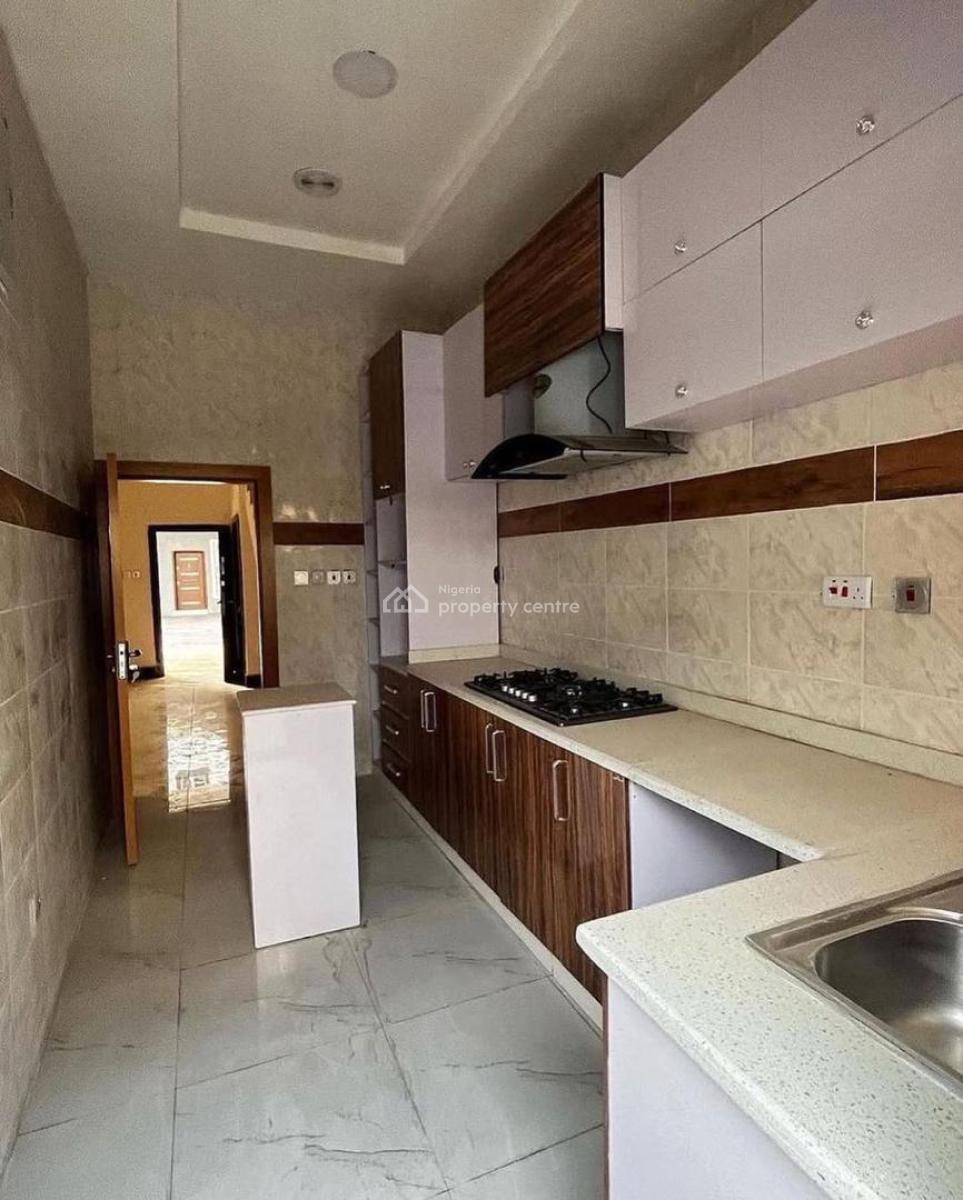Well Maintained 3 Bedrooms Terraced Duplex, Ikota, Lekki, Lagos, Terraced Duplex for Rent